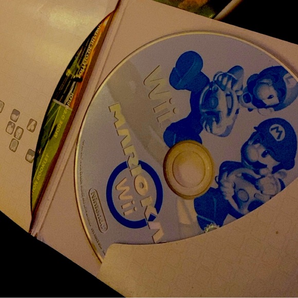 Nintendo Wii Games - Picture 2 of 2